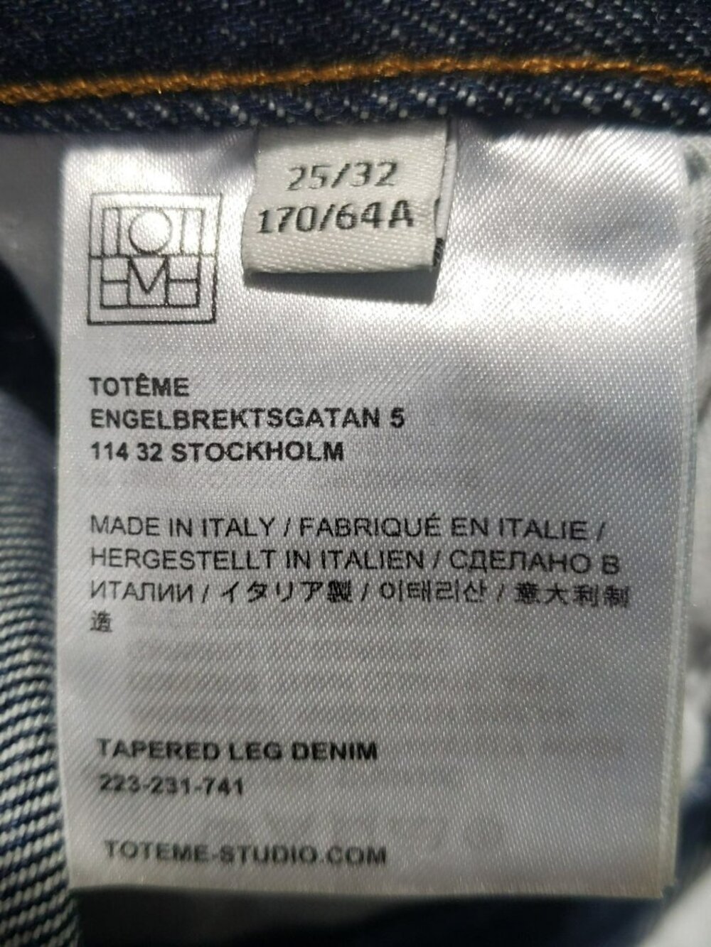 Toteme $360 Dark Wash Blue Tapered Leg Denim Jeans Womens 25 223-231-741 - Picture 11 of 14
